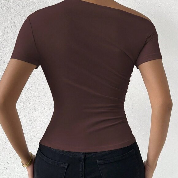 Coffee Brown Casual Women's Slim Fit Solid Color Collar Pleated Short Sleeve Tee - Picture 3 of 7